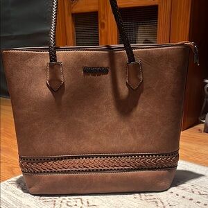 Montana West Tote Bag- in great condition!